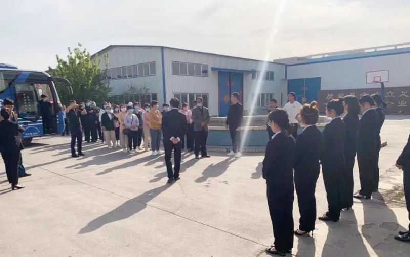 推動(dòng)養(yǎng)殖行業(yè)綠色健康發(fā)展丨河北省各級(jí)領(lǐng)導(dǎo)、養(yǎng)殖單位和逸凡蔚嵐生物科技蒞臨我司調(diào)研