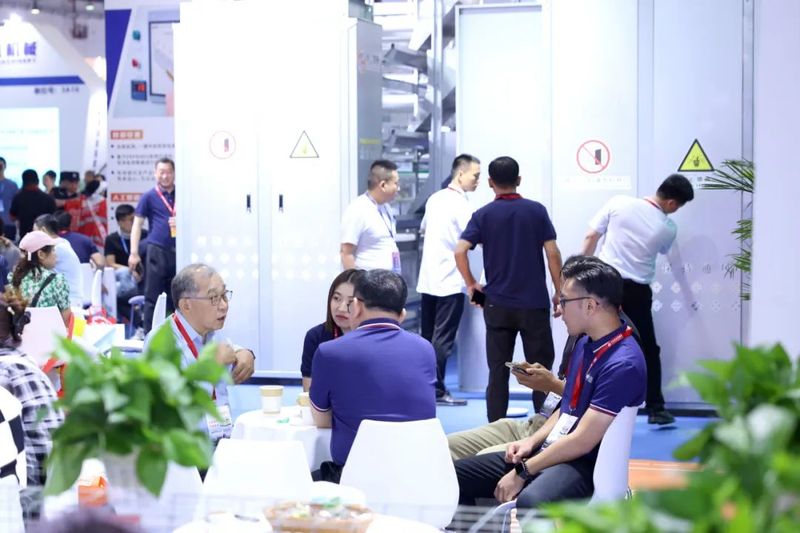 5月18日中國(guó)畜博會(huì)盛大開(kāi)幕，卓一牧業(yè)展位人氣“狂飆”！