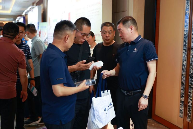 卓一牧業(yè)出席第五屆蛋產(chǎn)業(yè)與科技發(fā)展大會(huì)，助力蛋業(yè)高質(zhì)量發(fā)展